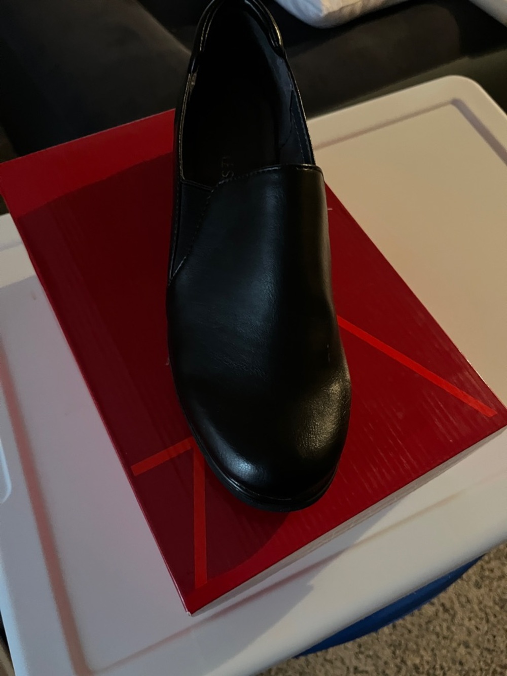 AEROSOLES Black Leather Slip-On Loafer
